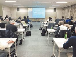 会議室AB(半面) 研修会例